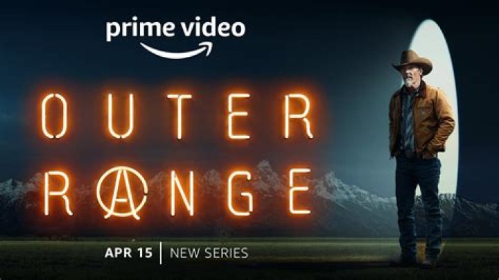 'Outer Range' Episode 1 Review: Meet the Abbotts and the Tillersons