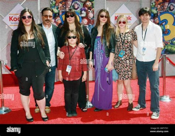 Andrs Garcia-Lorido, Son of Andy Garcia! Know Andrs' Instagram, Family, Parents, Siblings, Heigh