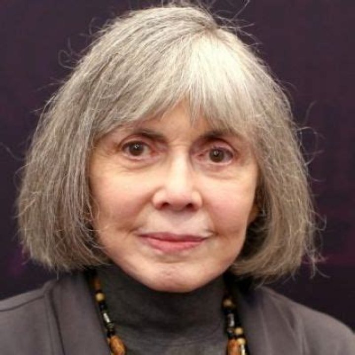 Angie Kukawski- Wiki, Age, Height, Net Worth, Career