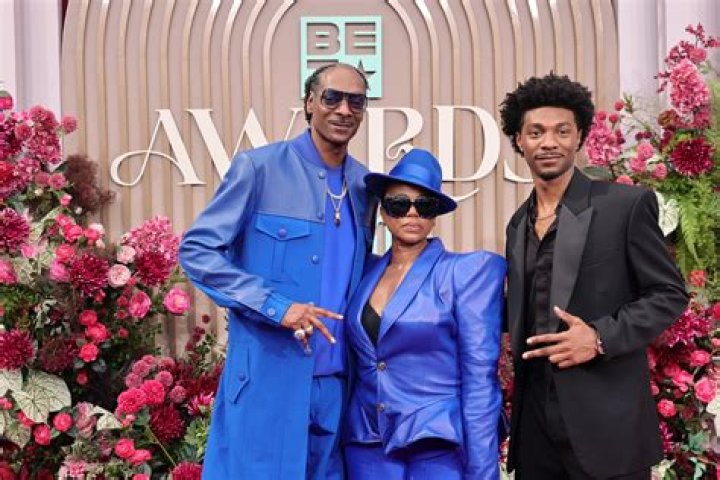 Annabelle Daviss Dad Is A Big Advocate For Deaf People, So People Wonder If She Is Deaf In Real L