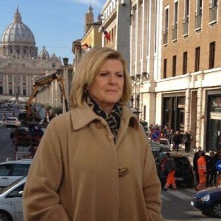 Anne Thompson- Wiki, Age, Height, Net Worth, Husband, Marriage ·