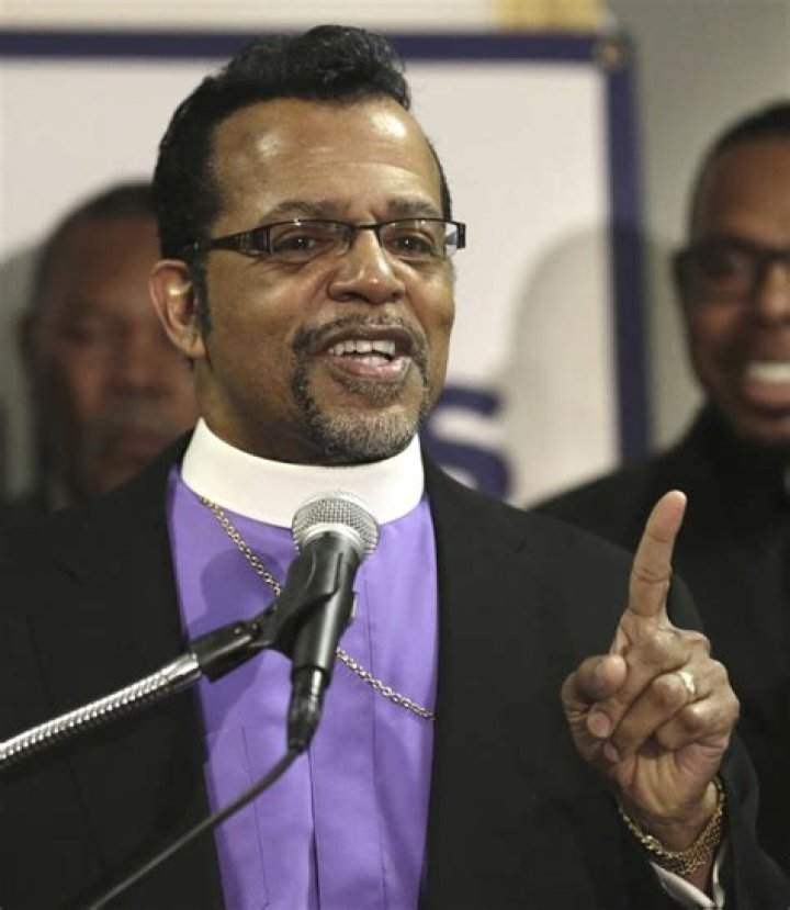 Bishop Carlton Pearson Died After Battling With