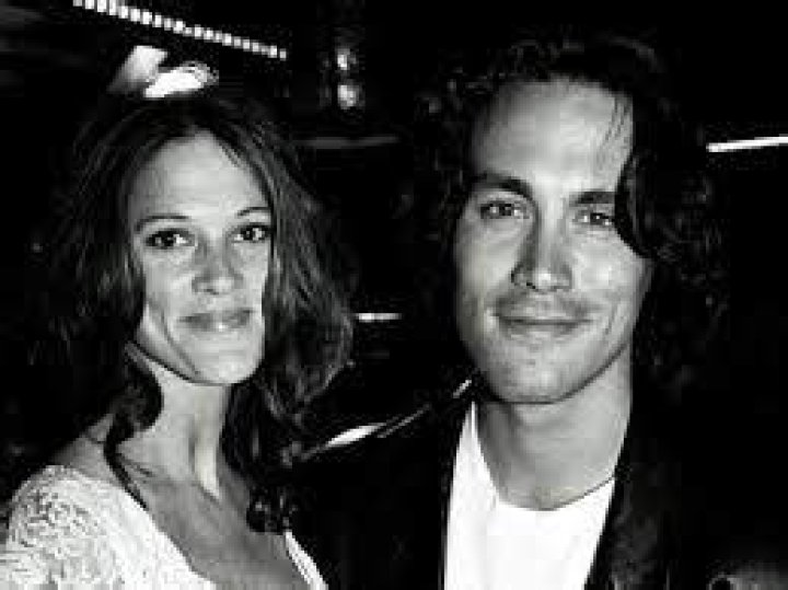 Brandon Lee Died At The Age Of 28; Grieved Fiancee, Lisa Hutton & Mother, Linda Lee Cadwell.