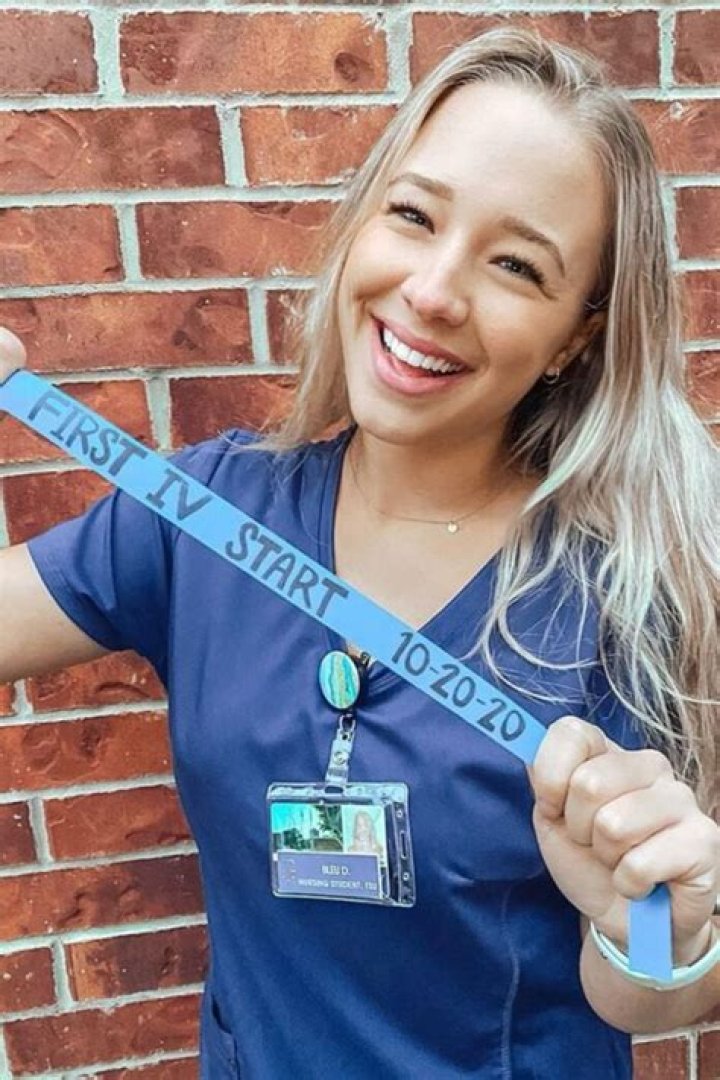 Bryce Elder Girlfriend Bleu Davis Is A Nurse ·