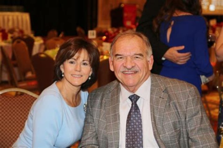 Dan Dierdorf Net Worth: Career & Lifestyle ·