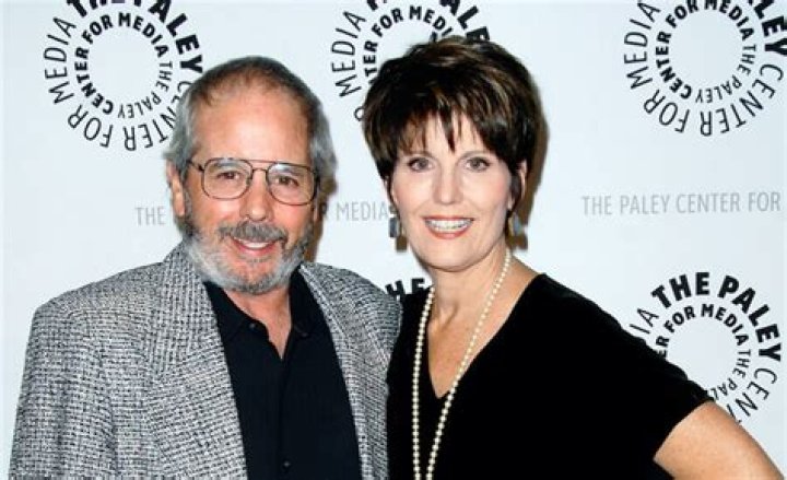 Desi Arnaz Jr. Height ·