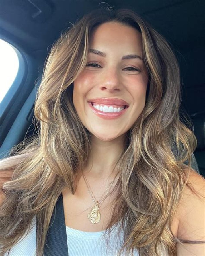 Devin Brugman- Wiki, Bio, Age, Height, Boyfriend, Career, Net Worth