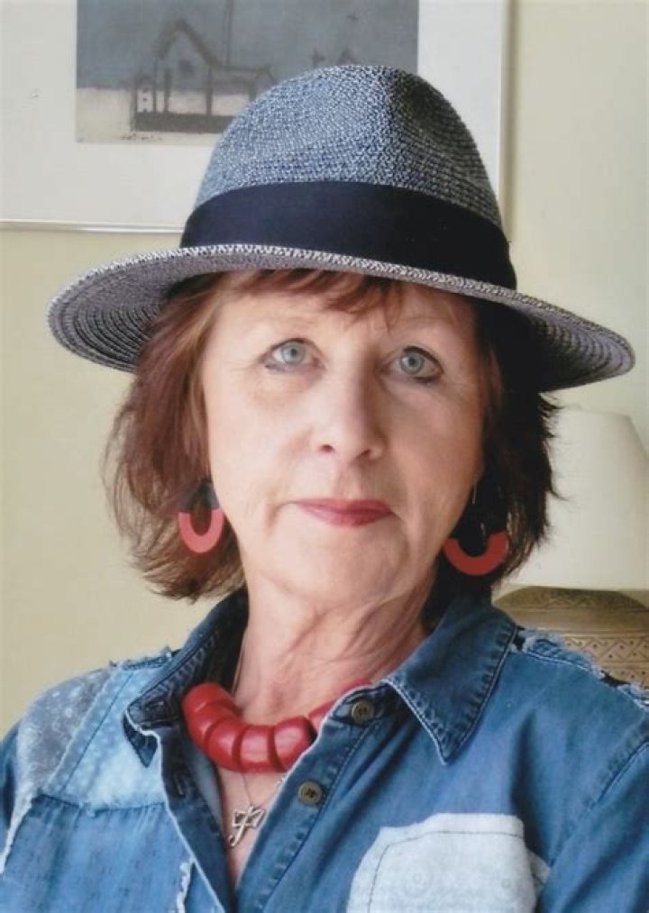 Elizabeth Meek: A Renowned Figure In The Writing World
