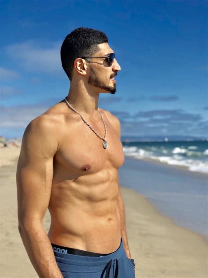 Exploring Enes Kanter Height Weight Age Body Statistics