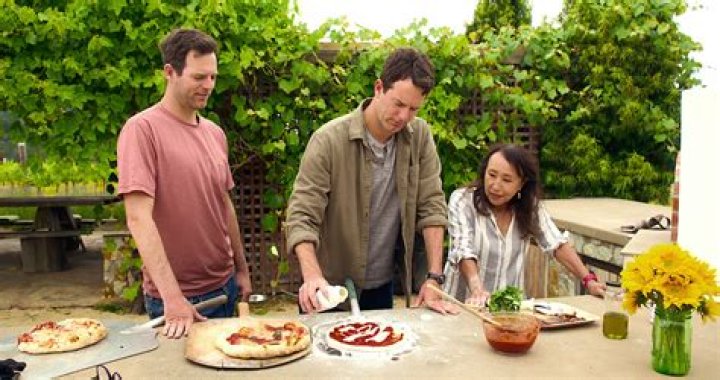 Exploring The Fortune Behind Johnny Manziel's Wife