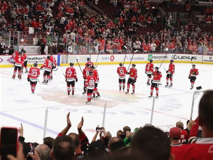 Heres Why Fans Think Pat Foley Is Leaving Blackhawks |