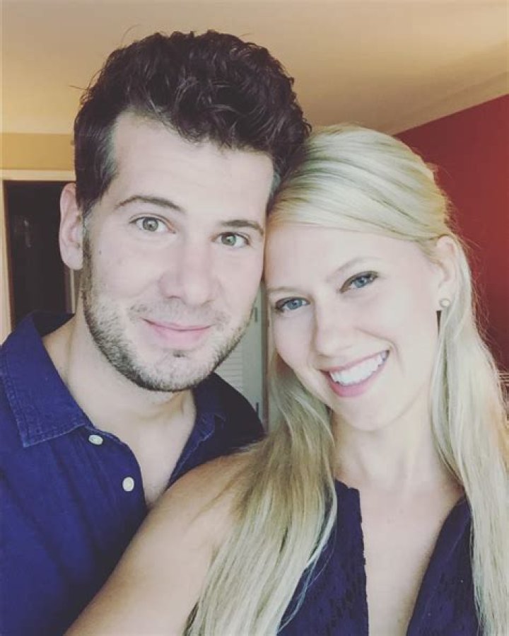 Hilary Crowder (Steven Crowder Wife) Wiki, Bio, Age, Height, Weight, Husband, Net Worth, Facts