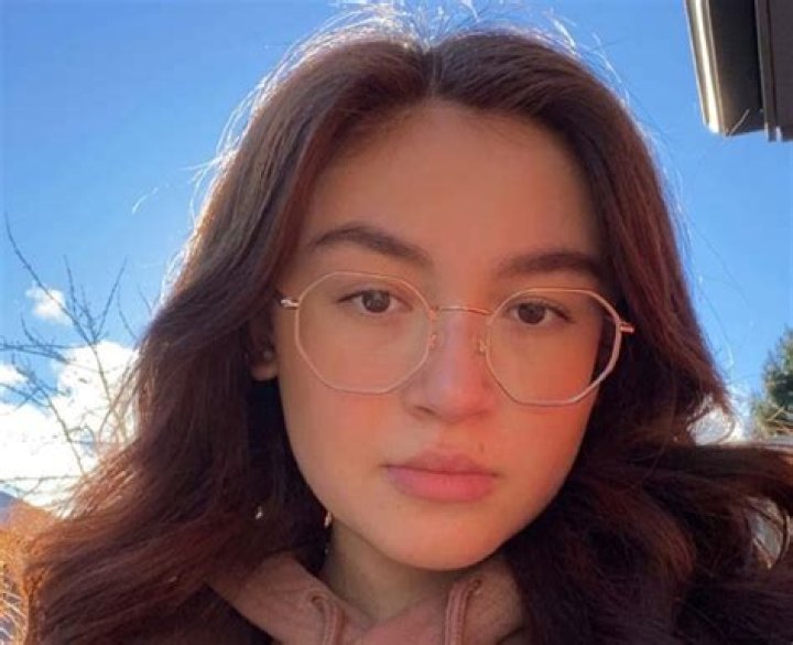 How Old Is Anna Cathcart