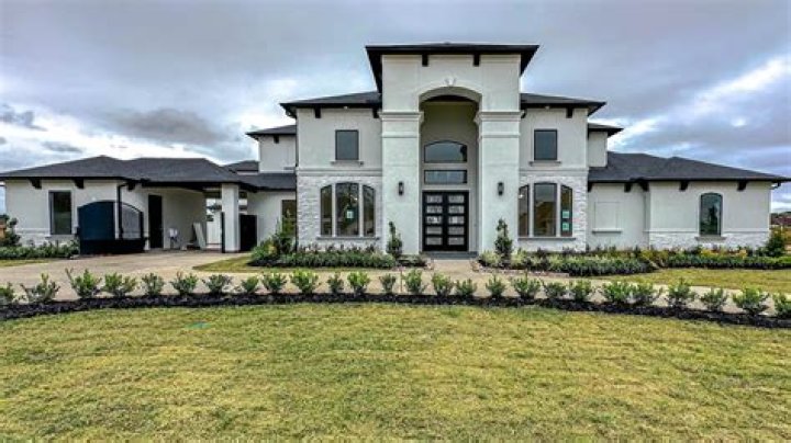 How She Built A $2 Million Empire