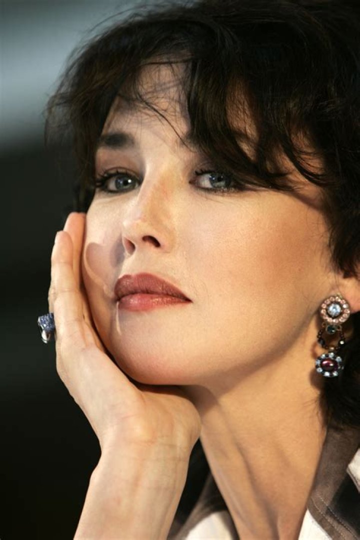 Isabelle Adjani ·