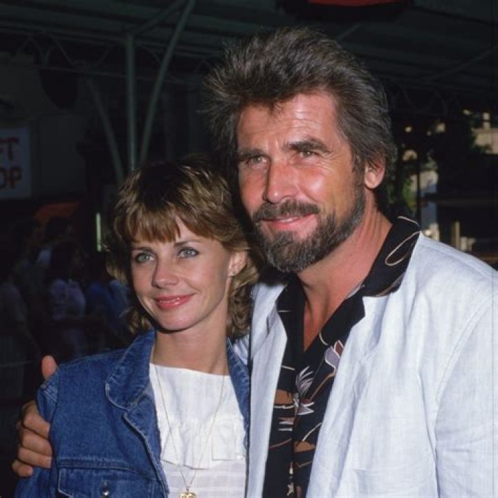 James Brolin ·