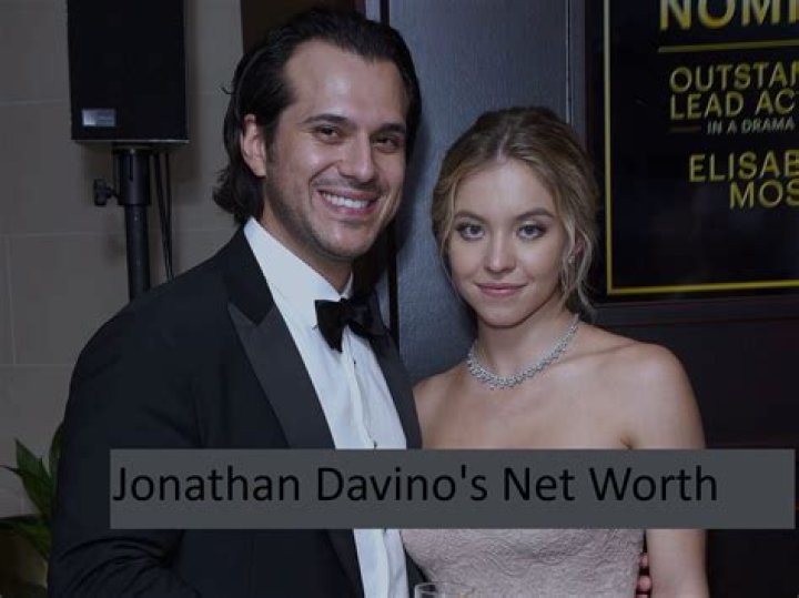 Jonathan Davino- Biography, Age, Net Worth, Girlfriend, Ethnicity