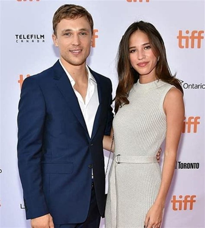 Kelsey Asbille Biography, Age, Height, Husband, Net Worth, Family