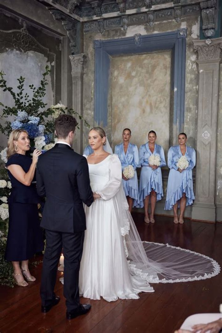 Kylie Atwood Wiki, Wikipedia, Height, Wedding, Measurements, Instagram, Salary, Baby, Married