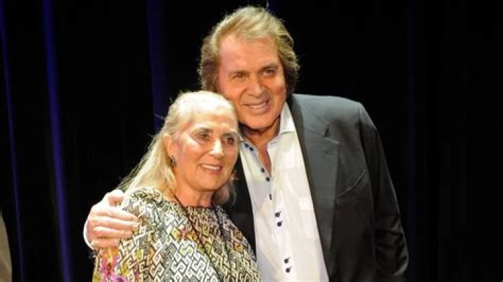 Louise Dorsey Inside The Life Of Engelbert Humperdinck