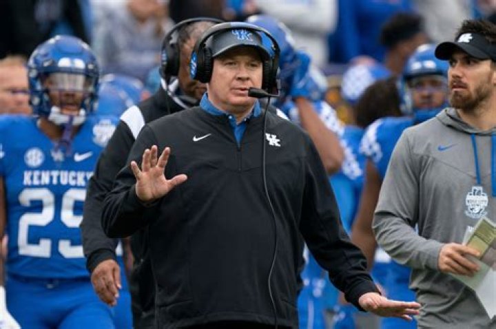 Mark Stoops' Net Worth Decoded