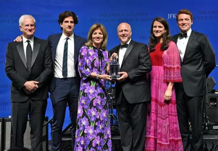 Meet Heinrich Malek, the Father of Tatjana...