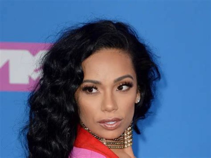 Meet Lisa And Edwin Mena