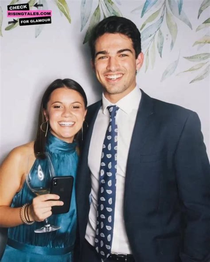 Mike Dooley Biography, Age, Height, Wife, Net Worth, Family