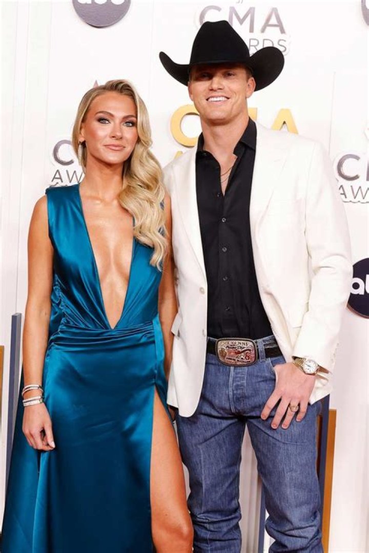 Milton Brothers Biography, Age, Height, Wife, Net Worth, Family