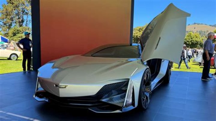 Mo Rocca's Opulent Net Worth Unveiled