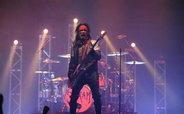 Nikki Sixx- Wiki, Age, Wife, Ethnicity, Net Worth, Height, Career