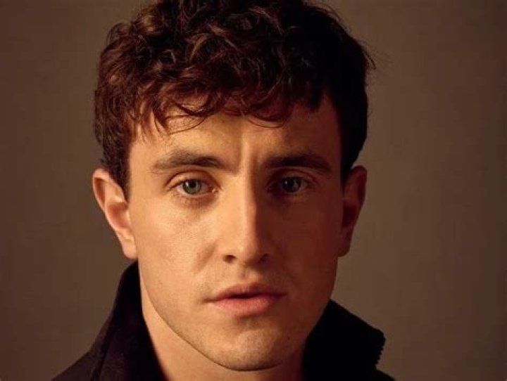 Paul Mescal Height, Weight, Age, Girlfriend, Biography, Family, Facts