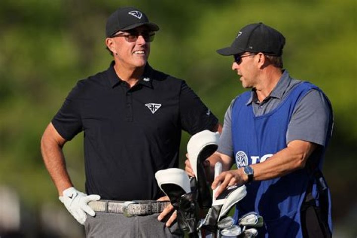 Phil Mickelson's Health In The Spotlight
