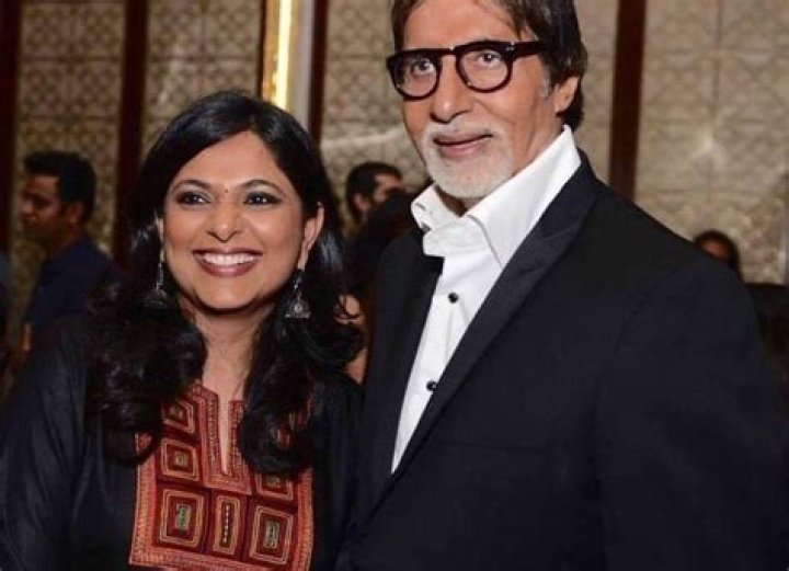 Richa Anirudh- Age, Net Worth, Family, Husband, Salary, Show, Daughter