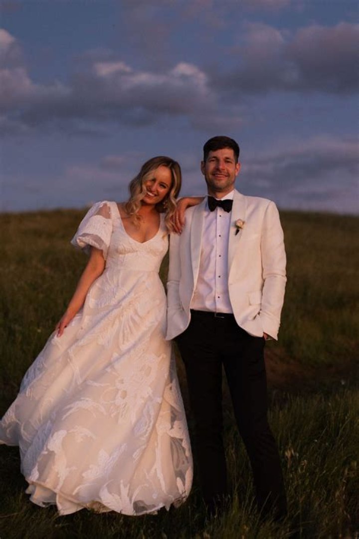 Samantha Ponder Salary Details Including Married Life