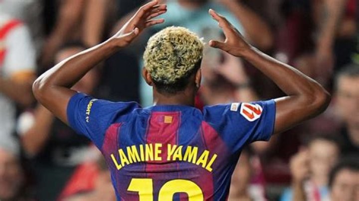 See Messi's Heartwarming Moment With Young Fan Lamine Yamal