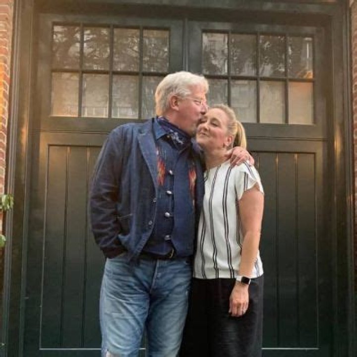 Tania Colonna- Wiki, Age, Height, Husband, Net Worth ·