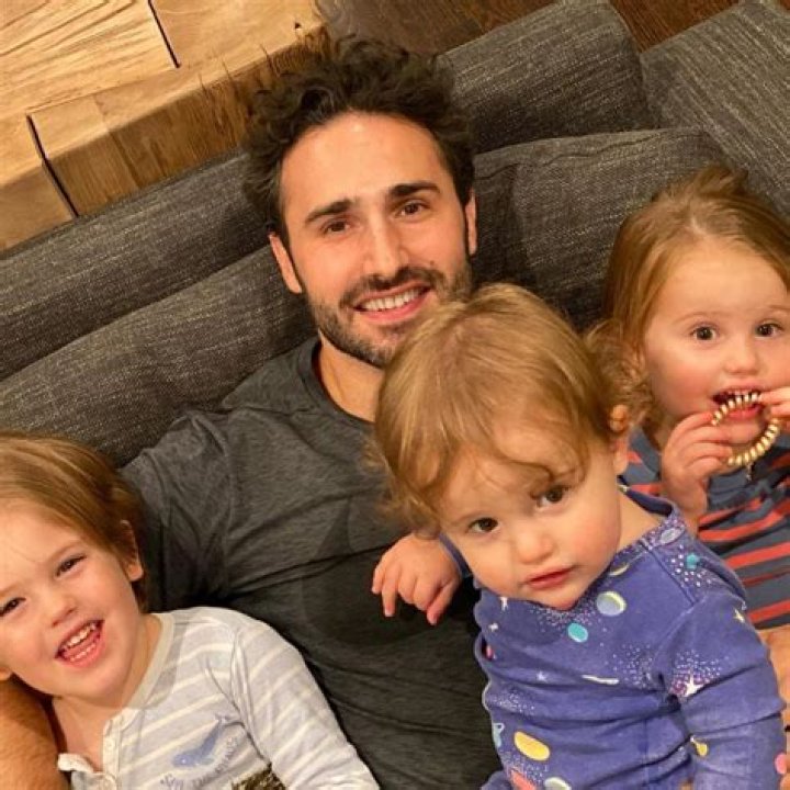 The Chase: Is Sara Haines Still Married To Max Shifrin? Husband – Kids And Family