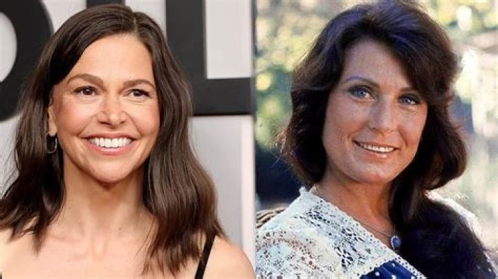 The Marital Status Of Johnny Cash And Loretta Lynn Revealed