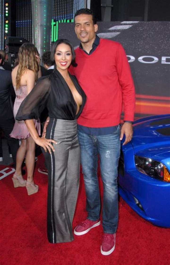 The Rise And Fall Of Gloria Matt Barnes: A True Crime Story