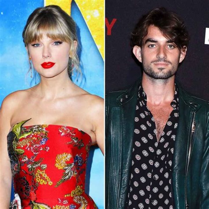 The Significant Age Gap: Taylor Swift And Conor Kennedy