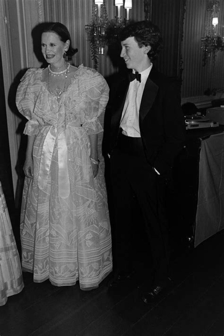 Uncover The Enduring Legacy And Intimate Bond Of Bobby Short And Gloria Vanderbilt