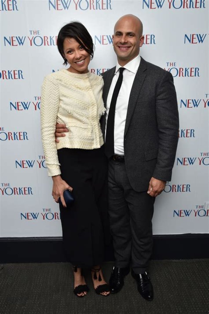 Uncovering The Marital Status Of Alex Wagner: Who Holds Her Heart?