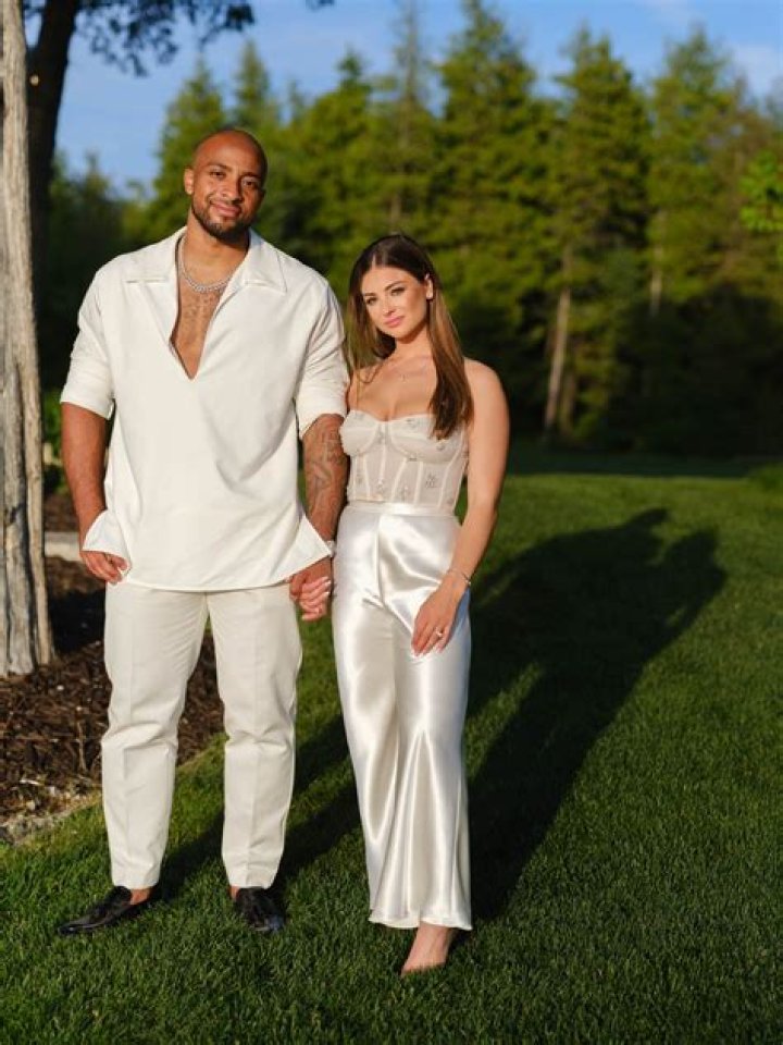 Unlock The Secrets Of AJ Dillon And Gabrielle Toonen's Love Story