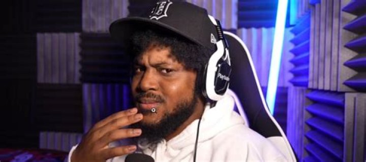 Unveiling CoryxKenshin's Towering Stature: Height Explored!