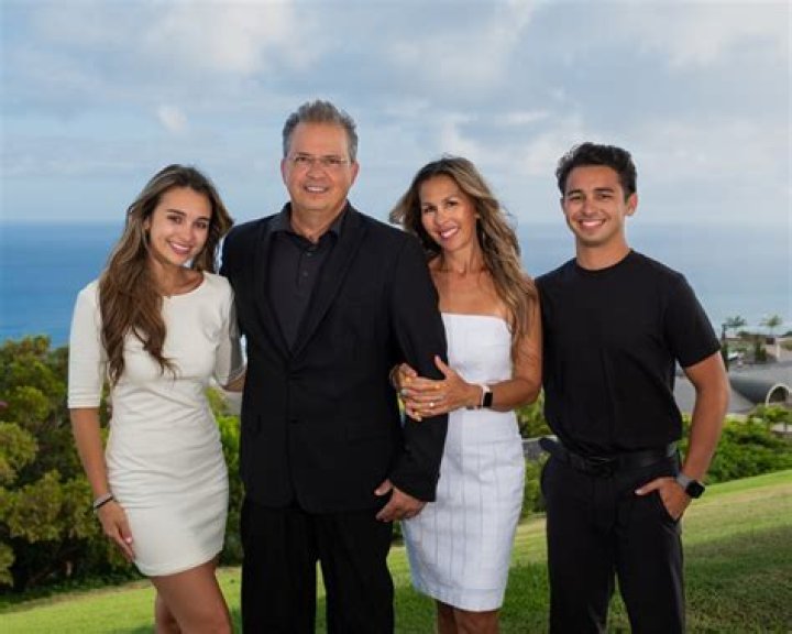 Unveiling Glenn Medeiros' Remarkable Net Worth