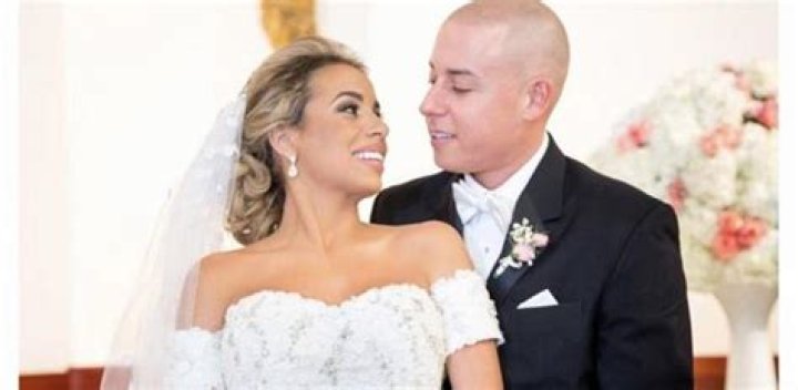 Unveiling Jennifer Fungenzi: Beyond "Cosculluela's Wife"