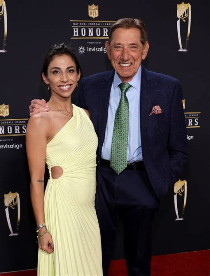 Unveiling Joe Namath's Current Wife: Intriguing Insights Revealed