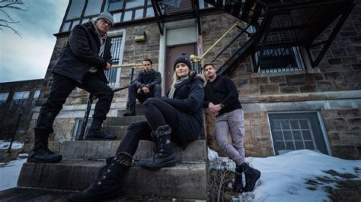 Unveiling The Dakota Laden Age: Uncover Hidden Insights