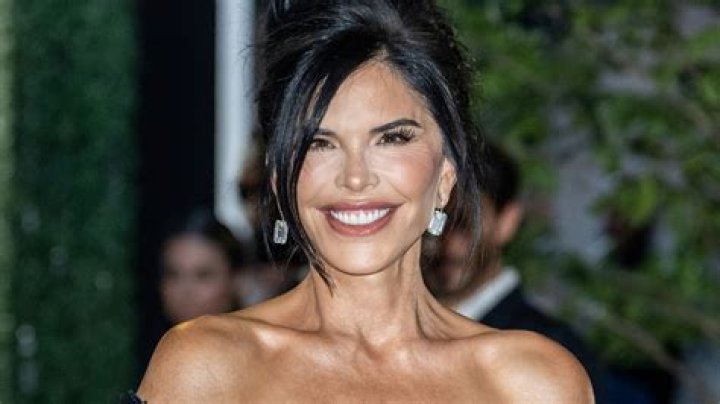 Unveiling The Secrets Of Lauren Sanchez's Transformation: Plastic Surgery Revealed